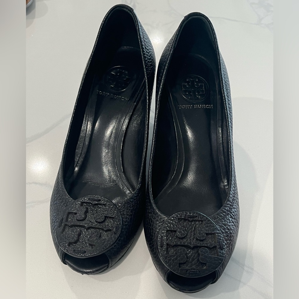 Peep toe wedge heel excellent condition size 5